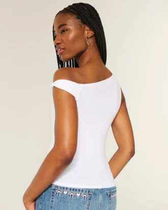 Asymmetrical Off-the-Shoulder Top