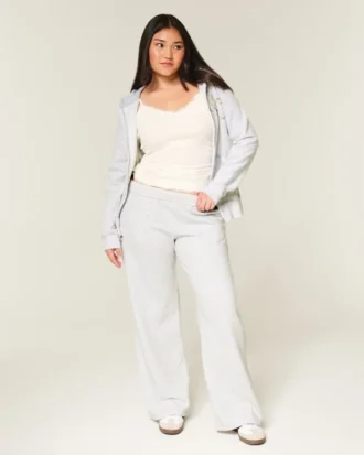 Bow Graphic Wide-Leg Sweatpants Bow Graphic Wide-Leg Sweatpants