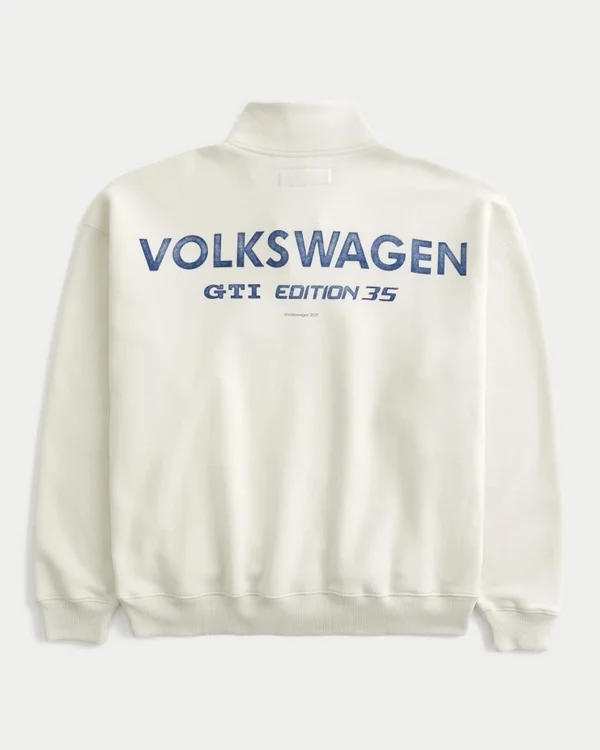 Boxy Half-Zip Volkswagen Graphic Sweatshirt Boxy Half-Zip Volkswagen Graphic Sweatshirt