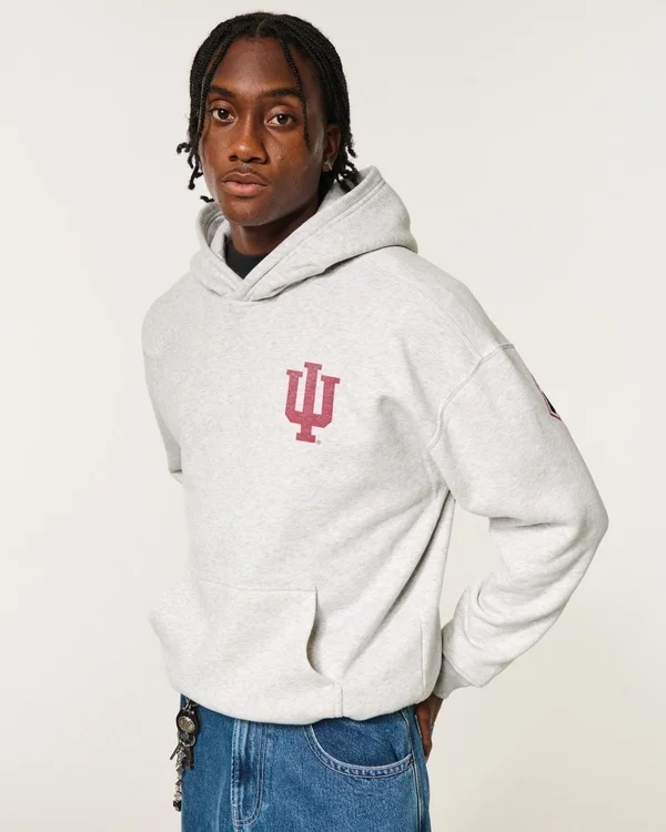 Boxy Indiana University Hoosiers Graphic Hoodie Boxy Indiana University Hoosiers Graphic Hoodie