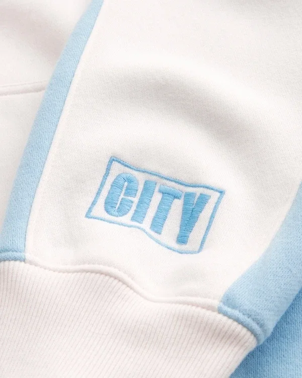 Boxy Manchester City F.C. Graphic Hoodie Boxy Manchester City F.C. Graphic Hoodie