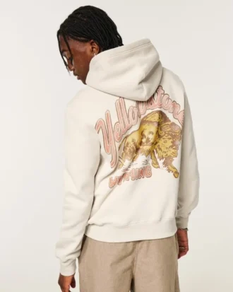 Boxy Yellowstone Graphic Hoodie