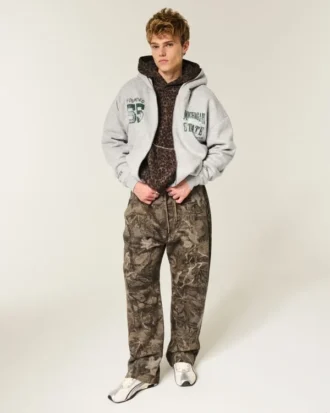 Boxy Zip-Up Michigan State University Spartans Graphic Hoodie Boxy Zip-Up Michigan State University Spartans Graphic Hoodie