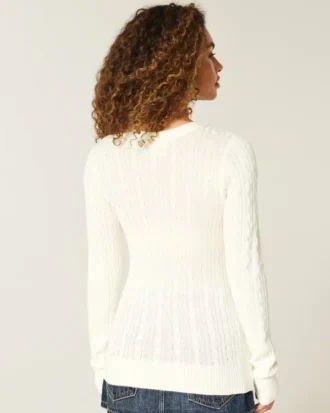 Cable-Knit Star Crew Sweater