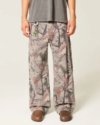 Camo Super Baggy Painter Jeans