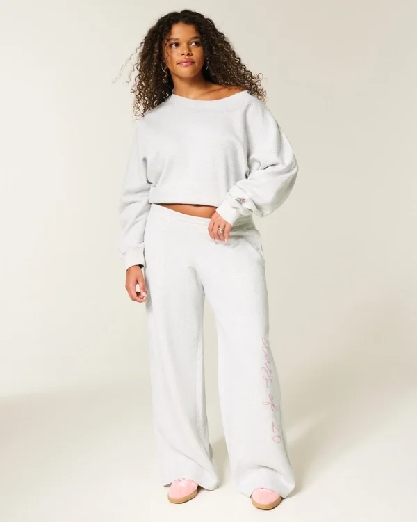 Class of ’26 Graphic Baggy Sweatpants Class of ’26 Graphic Baggy Sweatpants