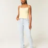 Curvy High-Rise Light Wash Straight Jeans