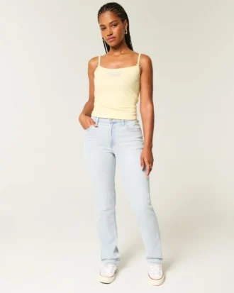 Curvy High-Rise Light Wash Straight Jeans