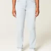 Curvy High-Rise Light Wash Straight Jeans