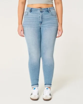 Curvy High-Rise Medium Wash Super Skinny Jeans