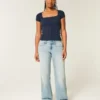 Curvy Low-Rise Light Wash Baggy Jeans Curvy Low-Rise Light Wash Baggy Jeans
