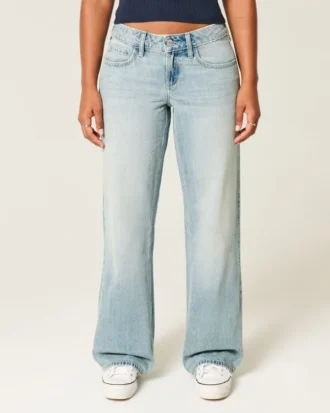 Curvy Low-Rise Light Wash Baggy Jeans