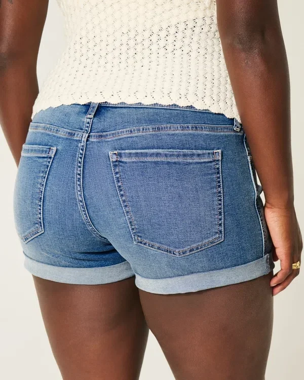 Curvy Low-Rise Medium Wash Denim Shortie Shorts Curvy Low-Rise Medium Wash Denim Shortie Shorts