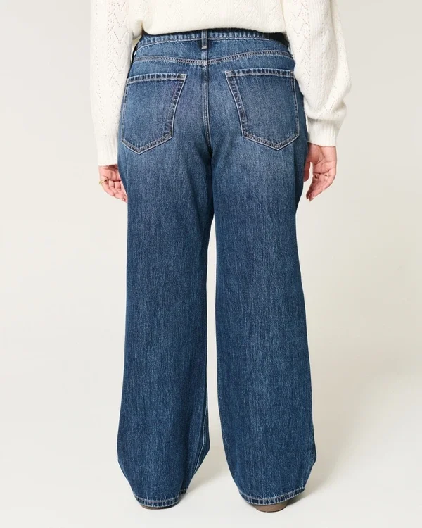 Curvy Mid-Rise Dark Wash Baggy Jeans Curvy Mid-Rise Dark Wash Baggy Jeans