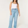 Curvy Ultra High-Rise Medium Wash Baggy Jeans Curvy Ultra High-Rise Medium Wash Baggy Jeans