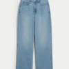 Curvy Ultra High-Rise Medium Wash Baggy Jeans Curvy Ultra High-Rise Medium Wash Baggy Jeans