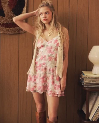 Easy Crochet-Style Fringe Vest