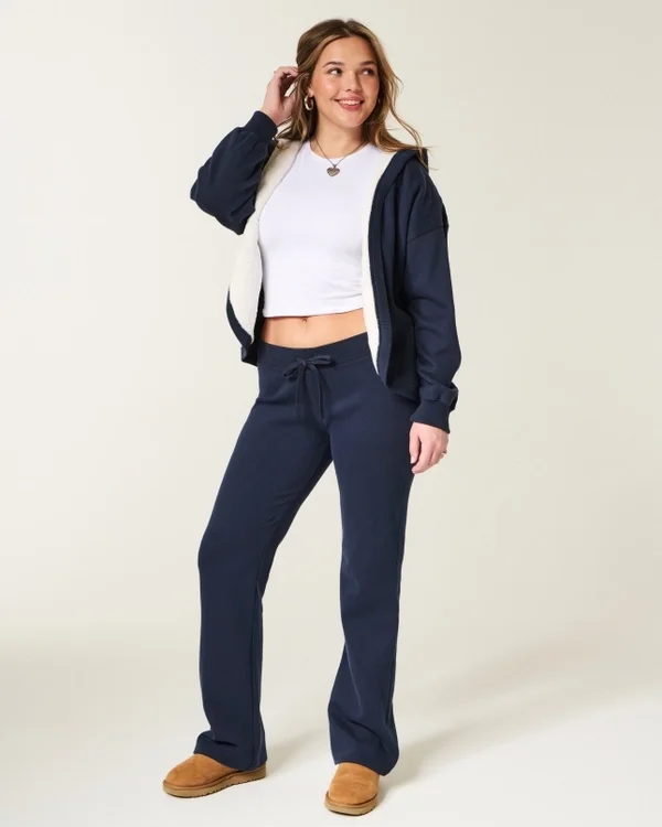 Faux Fur-Lined No-Close Fleece Cardigan Faux Fur-Lined No-Close Fleece Cardigan