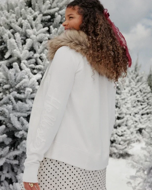 Faux Fur Trim Logo Graphic Zip-Up Hoodie Faux Fur Trim Logo Graphic Zip-Up Hoodie