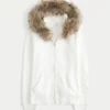 Faux Fur Trim Logo Graphic Zip-Up Hoodie Faux Fur Trim Logo Graphic Zip-Up Hoodie
