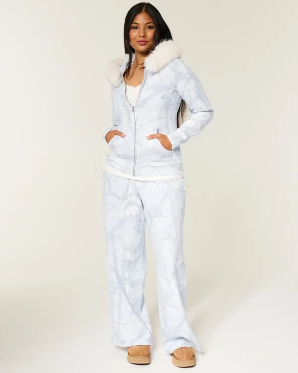 Faux Fur Trim Zip-Up Camo Hoodie Faux Fur Trim Zip-Up Camo Hoodie