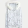 Faux Fur Trim Zip-Up Camo Hoodie Faux Fur Trim Zip-Up Camo Hoodie