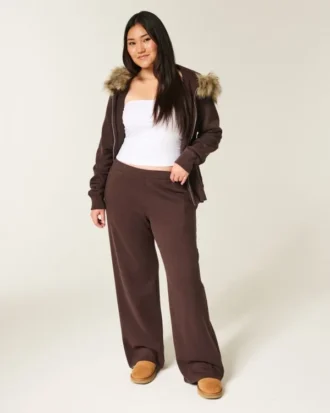 Heart Pocket Wide-Leg Sweatpants Heart Pocket Wide-Leg Sweatpants