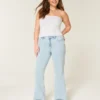 High-Rise Light Wash Heart Embroidered Flare Jeans High-Rise Light Wash Heart Embroidered Flare Jeans