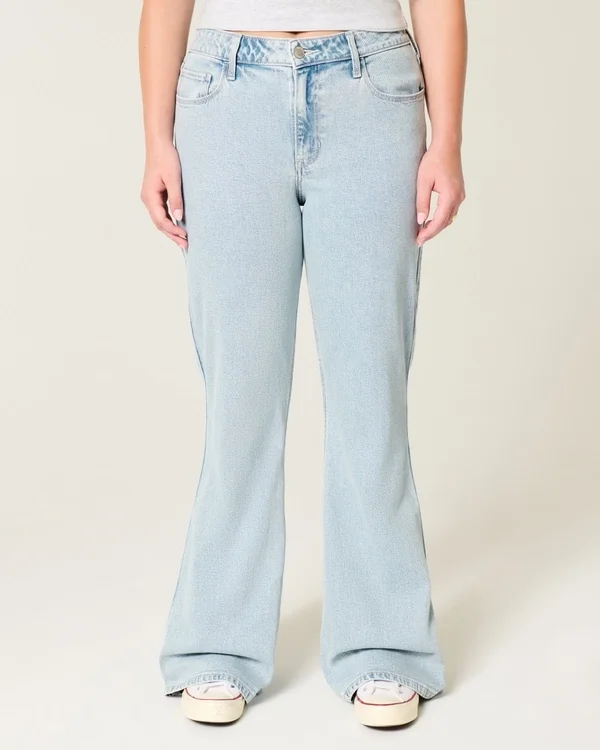 High-Rise Light Wash Heart Embroidered Flare Jeans High-Rise Light Wash Heart Embroidered Flare Jeans