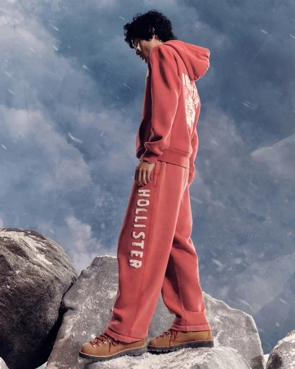 Holiday Vault Release Logo Graphic Baggy Sweatpants Holiday Vault Release Logo Graphic Baggy Sweatpants