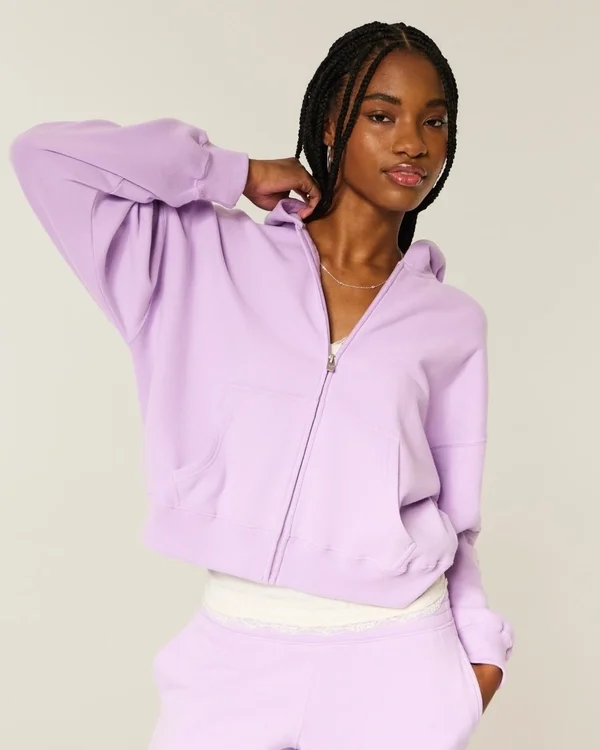 Hollister Feel Good Graphic Easy Zip-Up Hoodie Hollister Feel Good Graphic Easy Zip-Up Hoodie