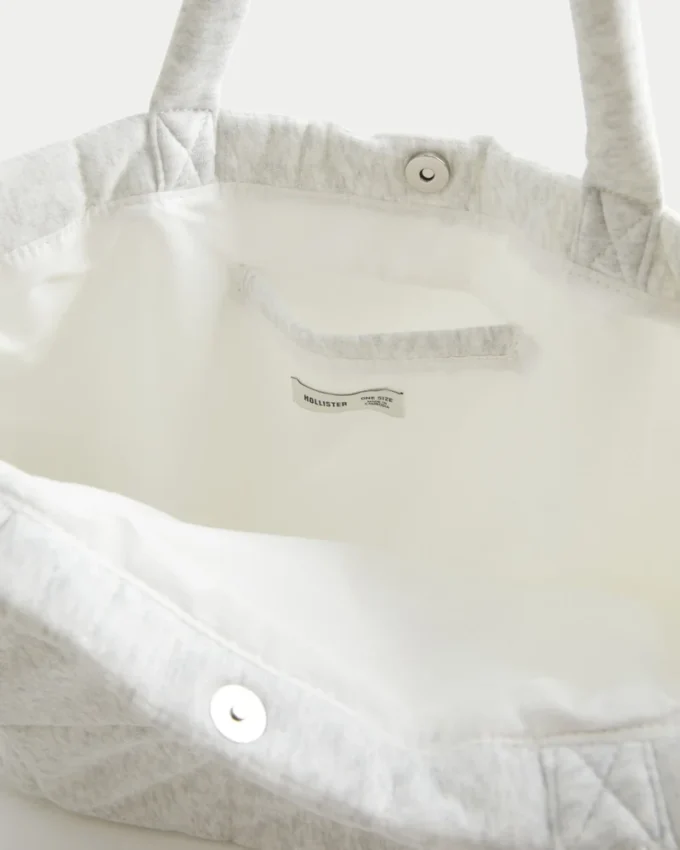 Hollister Feel Good Sleepover Bag