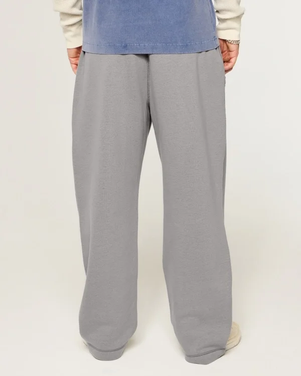 Logo Graphic Baggy Jeans Logo Graphic Baggy Jeans