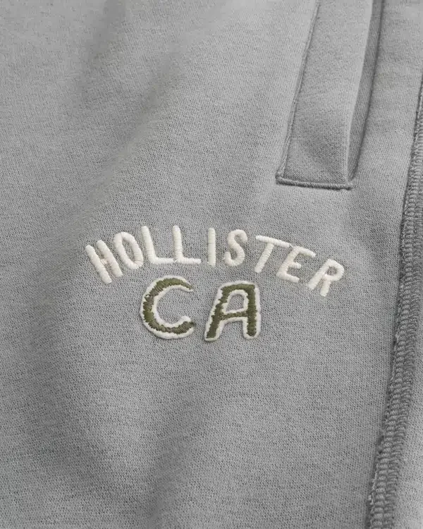 Logo Graphic Baggy Jeans Logo Graphic Baggy Jeans