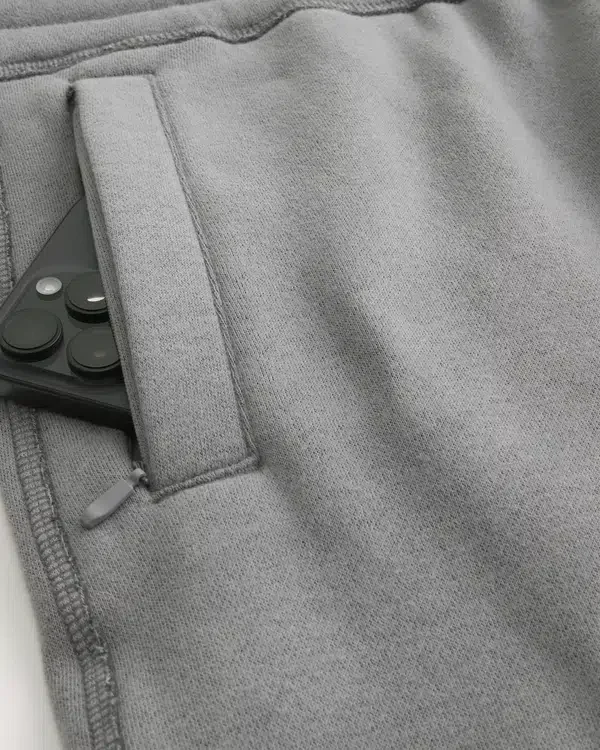 Logo Graphic Baggy Jeans Logo Graphic Baggy Jeans