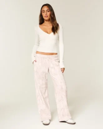 Logo Graphic Pink Camo Wide-Leg Sweatpants