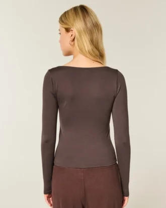 Long-Sleeve Seamless Fabric Scoop Baby Tee