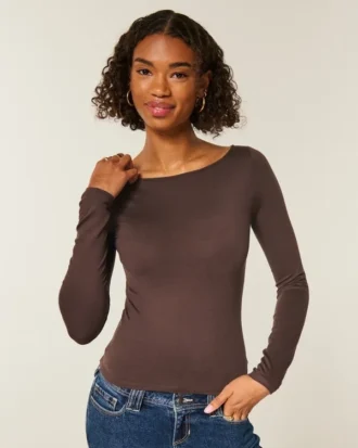 Long-Sleeve Seamless Fabric Slash-Neck Top