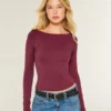 Long-Sleeve Seamless Fabric Slash-Neck Top