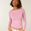 Long-Sleeve Seamless Fabric Slash-Neck Top