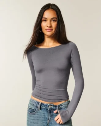 Long-Sleeve Seamless Fabric Slash-Neck Top