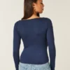 Long-Sleeve Seamless Fabric Slash-Neck Top