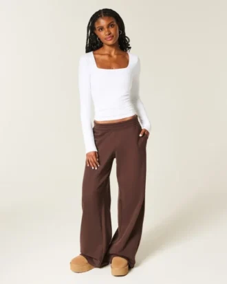 Long-Sleeve Seamless Fabric Square-Neck Baby Tee