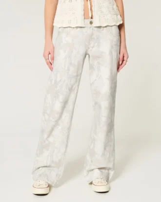 Low-Rise Camo Baggy Jeans