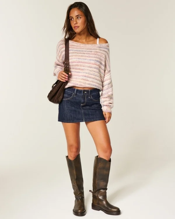 Low-Rise Dark Wash Denim Mini Skort Low-Rise Dark Wash Denim Mini Skort