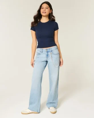 Low-Rise Light Wash Baggy Jeans
