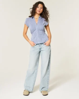 Low-Rise Light Wash Baggy Jeans