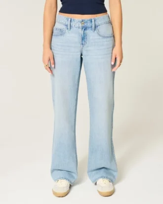 Low-Rise Light Wash Baggy Jeans