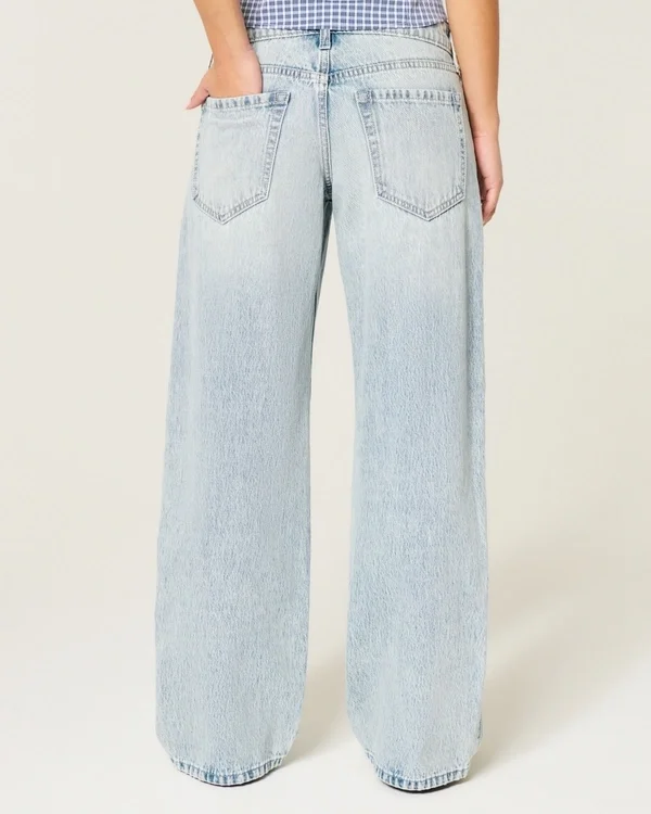 Low-Rise Light Wash Baggy Jeans Low-Rise Light Wash Baggy Jeans