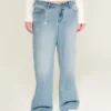 Low-Rise Light Wash Chain Embroidery Baggy Jeans Low-Rise Light Wash Chain Embroidery Baggy Jeans